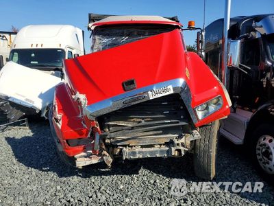 Piąte zdjęcie samochodu w środku: 2016 FREIGHTLINER 114SD DUMP TRUCK VIN:1FVSG3DV2GHHS1614 - miniatura