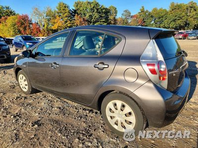 Drugie zdjęcie samochodu z przodu: 2013 TOYOTA PRIUS C TWO VIN:JTDKDTB33D1531151 - miniatura