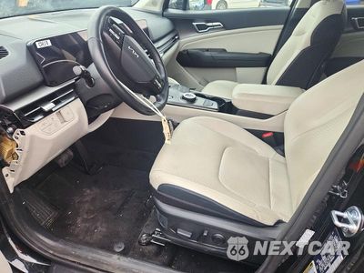 Zdjęcie 7 z 13 samochodu: 2026 KIA SPORTAGE HYBRID EX VIN:KNDPVDDG1T7324357 - miniatura