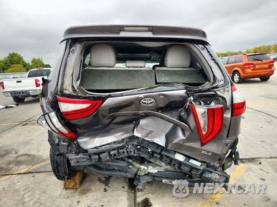 Zdjęcie 6 z 13 samochodu: 2015 TOYOTA SIENNA XLE PREMIUM 8-PASSENGER VIN:5TDYK3DC3FS642592 - miniatura
