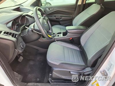 Zdjęcie 7 z 12 samochodu: 2018 FORD ESCAPE S VIN:1FMCU0F79JUA17309 - miniatura