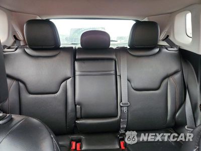 Zdjęcie 10 z 13 samochodu: 2018 JEEP COMPASS LIMITED VIN:3C4NJDCB0JT485557 - miniatura