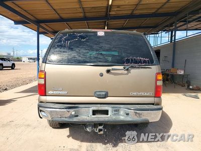 Zdjęcie 6 z 13 samochodu: 2003 CHEVROLET TAHOE C1500 VIN:1GNEC13Z03R255140 - miniatura