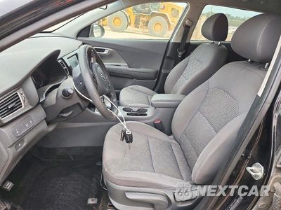 Zdjęcie 7 z 12 samochodu: 2018 KIA NIRO FE VIN:KNDCB3LC2J5119123 - miniatura