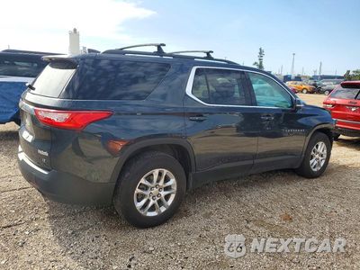 Trzecie zdjęcie samochodu z tyłu: 2021 CHEVROLET TRAVERSE LT VIN:1GNEVHKW0MJ176559 - miniatura