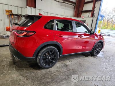 Trzecie zdjęcie samochodu z tyłu: 2025 HONDA HR-V SPORT VIN:3CZRZ2H57SM706563 - miniatura