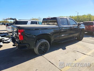 Trzecie zdjęcie samochodu z tyłu: 2021 CHEVROLET SILVERADO K1500 LT TRAIL BOSS VIN:3GCPYFEL4MG244782 - miniatura