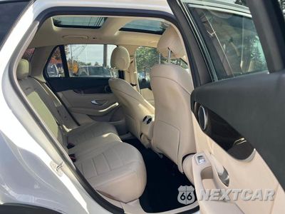 Zdjęcie 6 z 10 samochodu: 2018 MERCEDES-BENZ GLC 300 4MATIC VIN:WDC0G4KB2JV016555 - miniatura