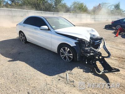 Czwarte zdjęcie samochodu z boku: 2015 MERCEDES-BENZ C 300 4MATIC VIN:55SWF4KB5FU059472 - miniatura