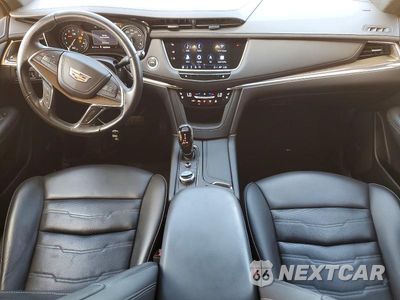 Zdjęcie 8 z 14 samochodu: 2023 CADILLAC XT5 PLATINUM PREMIUM LUXURY VIN:1GYKNERS1PZ117274 - miniatura