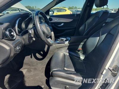 Zdjęcie 7 z 12 samochodu: 2017 MERCEDES-BENZ C 300 4MATIC VIN:55SWF4KB4HU212958 - miniatura