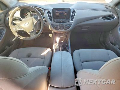 Zdjęcie 8 z 13 samochodu: 2020 CHEVROLET MALIBU LT VIN:1G1ZD5ST8LF044788 - miniatura