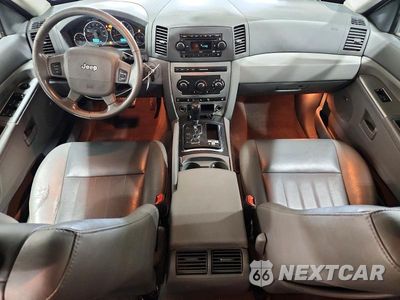 Zdjęcie 8 z 13 samochodu: 2007 JEEP GRAND CHEROKEE LAREDO VIN:1J8HR48P47C631112 - miniatura
