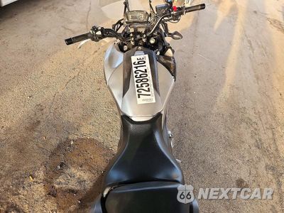 Zdjęcie 6 z 9 samochodu: 2013 HONDA NC700X VIN:JH2RC6353DK100524 - miniatura
