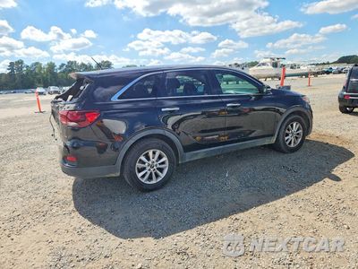 Trzecie zdjęcie samochodu z tyłu: 2019 KIA SORENTO L VIN:5XYPG4A32KG477231 - miniatura