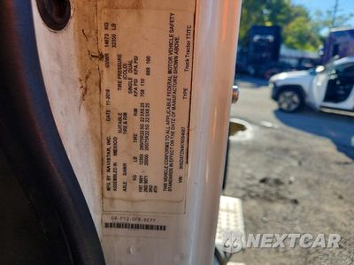 Zdjęcie 12 z 13 samochodu: 2019 INTERNATIONAL RH613 SEMI TRUCK VIN:3HSDXTZN4KN094687 - miniatura