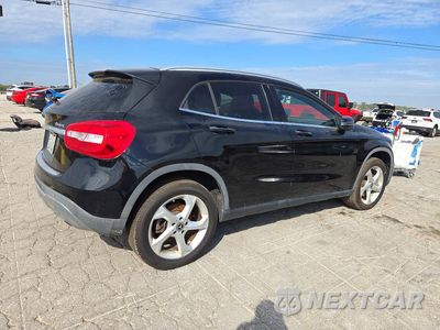 Trzecie zdjęcie samochodu z tyłu: 2019 MERCEDES-BENZ GLA 250 4MATIC VIN:WDCTG4GB4KU019017 - miniatura