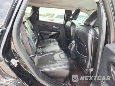 Zdjęcie 11 z 13 samochodu: 2019 JEEP CHEROKEE LATITUDE PLUS VIN:1C4PJLLB8KD184237 - miniatura