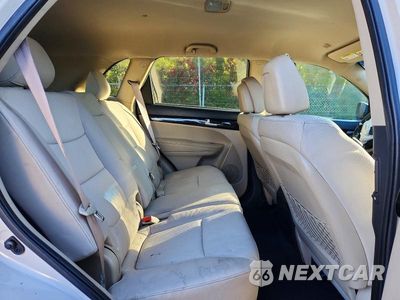 Zdjęcie 11 z 14 samochodu: 2012 KIA SORENTO LX VIN:5XYKT3A60CG197884 - miniatura