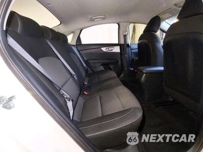 Zdjęcie 10 z 13 samochodu: 2024 KIA FORTE LXS VIN:3KPF24AD4RE742578 - miniatura