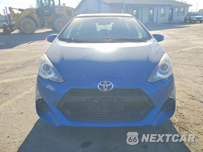 Piąte zdjęcie samochodu w środku: 2015 TOYOTA PRIUS C TWO VIN:JTDKDTB33F1098255 - miniatura
