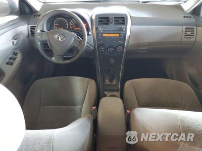 Zdjęcie 8 z 12 samochodu: 2009 TOYOTA COROLLA LE VIN:JTDBL40E09J011445 - miniatura