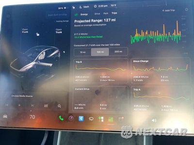 Zdjęcie 9 z 13 samochodu: 2026 TESLA MODEL Y VIN:7SAYGDEE5TA732088 - miniatura