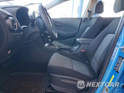 Zdjęcie 7 z 13 samochodu: 2020 HYUNDAI KONA SE VIN:KM8K12AA1LU479188 - miniatura