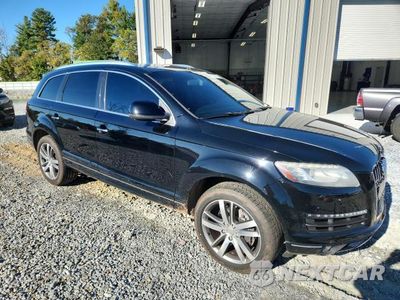 Czwarte zdjęcie samochodu z boku: 2015 AUDI Q7 PREMIUM PLUS VIN:WA1LGAFE1FD029780 - miniatura
