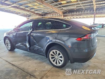 Drugie zdjęcie samochodu z przodu: 2016 TESLA MODEL X VIN:5YJXCBE22GF015073 - miniatura