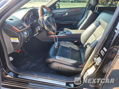 Zdjęcie 7 z 12 samochodu: 2012 MERCEDES-BENZ E 350 VIN:WDDHF5KB7CA595446 - miniatura