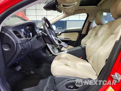 Zdjęcie 7 z 12 samochodu: 2018 VOLVO S60 DYNAMIC VIN:YV140MTL0J2466008 - miniatura