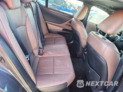 Zdjęcie 10 z 12 samochodu: 2022 LEXUS ES 300H ULTRA LUXURY VIN:58AFA1C16NU015253 - miniatura