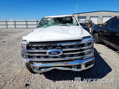 Piąte zdjęcie samochodu w środku: 2023 FORD F350 SUPER DUTY VIN:1FT8W3BT4PED34846 - miniatura