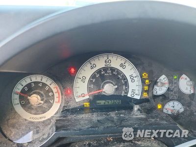 Zdjęcie 9 z 14 samochodu: 2007 TOYOTA FJ CRUISER BASE VIN:JTEBU11F970002860 - miniatura