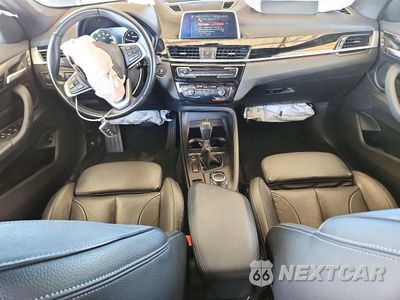 Zdjęcie 8 z 13 samochodu: 2018 BMW X1 SDRIVE28I VIN:WBXHU7C31J5L07397 - miniatura