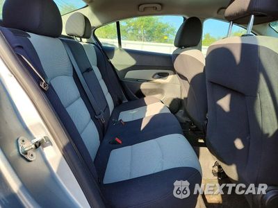 Zdjęcie 10 z 12 samochodu: 2014 CHEVROLET CRUZE LS VIN:1G1PA5SH8E7158279 - miniatura