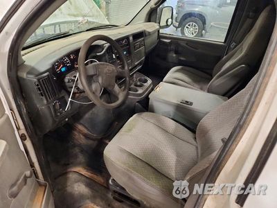 Zdjęcie 8 z 13 samochodu: 2006 CHEVROLET EXPRESS 1500 DELIVERY VAN VIN:1GCFH15T661230771 - miniatura