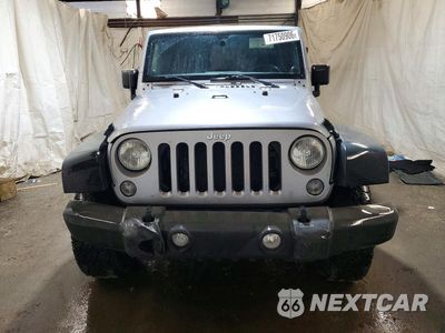 Piąte zdjęcie samochodu w środku: 2014 JEEP WRANGLER UNLIMITED SPORT VIN:1C4BJWDG5EL119698 - miniatura