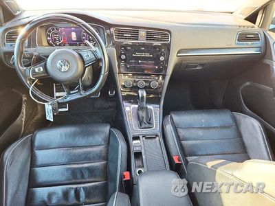 Zdjęcie 8 z 12 samochodu: 2019 VOLKSWAGEN GOLF R VIN:WVWVA7AU3KW137611 - miniatura