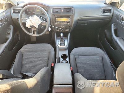 Zdjęcie 8 z 12 samochodu: 2014 VOLKSWAGEN JETTA TDI VIN:3VWLL7AJ5EM283954 - miniatura