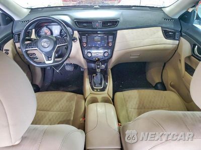 Zdjęcie 8 z 13 samochodu: 2018 NISSAN ROGUE SV VIN:5N1AT2MT9JC762458 - miniatura