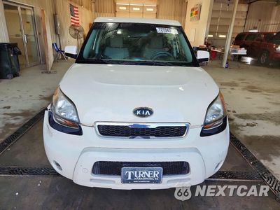 Piąte zdjęcie samochodu w środku: 2011 KIA SOUL ! VIN:KNDJT2A2XB7715613 - miniatura