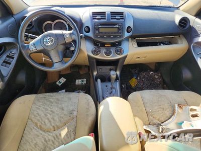 Zdjęcie 8 z 13 samochodu: 2012 TOYOTA RAV4 BASE VIN:2T3BF4DV3CW231012 - miniatura
