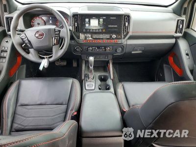 Zdjęcie 8 z 12 samochodu: 2026 NISSAN FRONTIER PRO-4X VIN:1N6ED1EK9TN646524 - miniatura