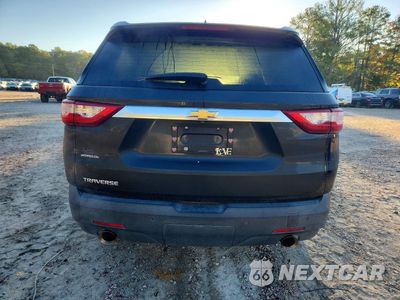 Zdjęcie 6 z 12 samochodu: 2018 CHEVROLET TRAVERSE LS VIN:1GNERLKW7JJ226408 - miniatura