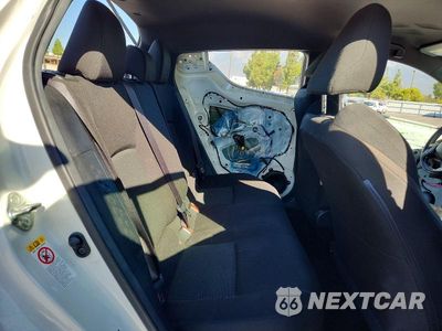 Zdjęcie 10 z 13 samochodu: 2019 TOYOTA C-HR XLE VIN:JTNKHMBX4K1053425 - miniatura