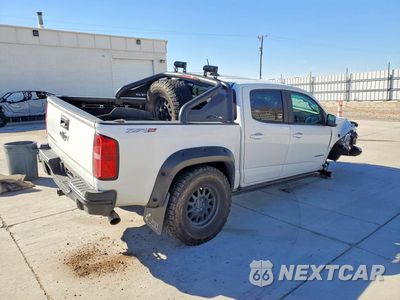 Trzecie zdjęcie samochodu z tyłu: 2018 CHEVROLET COLORADO ZR2 VIN:1GCGTEEN3J1290690 - miniatura