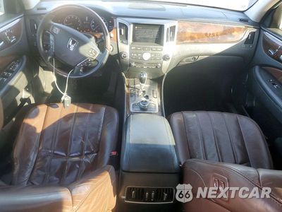 Zdjęcie 8 z 12 samochodu: 2013 HYUNDAI EQUUS SIGNATURE VIN:KMHGH4JH7DU058362 - miniatura