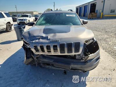 Piąte zdjęcie samochodu w środku: 2019 JEEP CHEROKEE TRAILHAWK VIN:1C4PJMBX0KD201020 - miniatura
